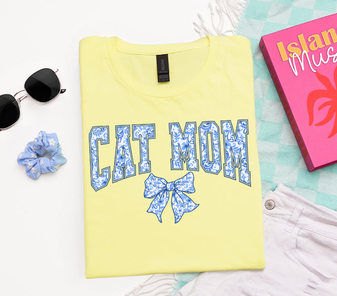 Coquette Style Cat Mom Graphic Tee