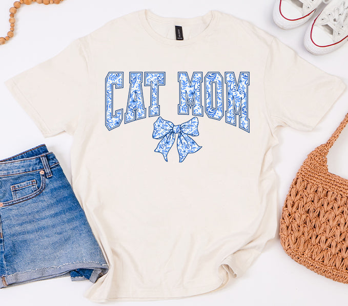 Coquette Style Cat Mom Graphic Tee