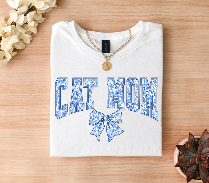 Coquette Style Cat Mom Graphic Tee